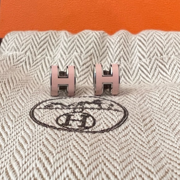 Hermes Mini Pop H Stud Earrings - Picture 5 of 11